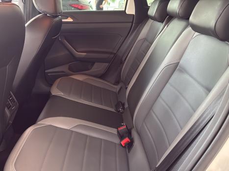 VOLKSWAGEN Nivus 1.0 4P FLEX 200 TSI HIGHLINE TURBO AUTOM�TICO, Foto 11