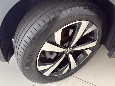 VOLKSWAGEN Nivus 1.0 4P FLEX 200 TSI HIGHLINE TURBO AUTOM�TICO, Foto 14