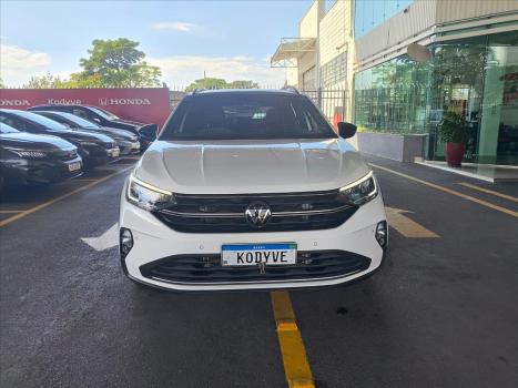 VOLKSWAGEN Nivus 1.0 4P FLEX 200 TSI HIGHLINE TURBO AUTOM�TICO, Foto 3