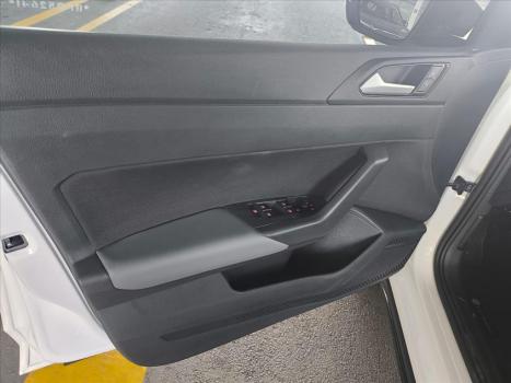 VOLKSWAGEN Nivus 1.0 4P FLEX 200 TSI HIGHLINE TURBO AUTOM�TICO, Foto 13