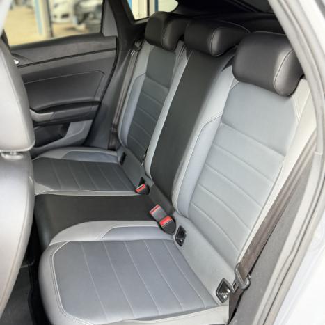 VOLKSWAGEN Nivus 1.0 4P FLEX 200 TSI HIGHLINE TURBO AUTOM�TICO, Foto 3
