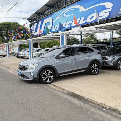 VOLKSWAGEN Nivus 1.0 4P FLEX 200 TSI HIGHLINE TURBO AUTOM�TICO, Foto 9