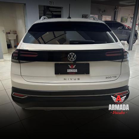 VOLKSWAGEN Nivus 1.0 4P FLEX 200 TSI HIGHLINE TURBO AUTOM�TICO, Foto 5