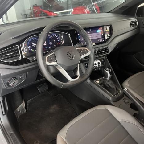 VOLKSWAGEN Nivus 1.0 4P FLEX 200 TSI HIGHLINE TURBO AUTOM�TICO, Foto 7