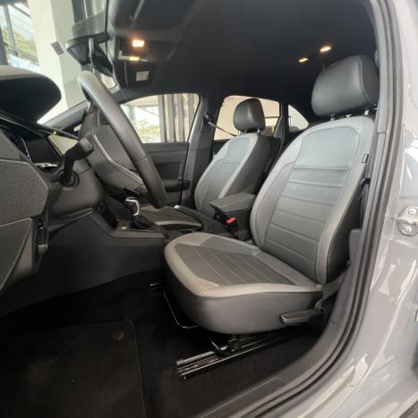 VOLKSWAGEN Nivus 1.0 4P FLEX 200 TSI HIGHLINE TURBO AUTOM�TICO, Foto 15