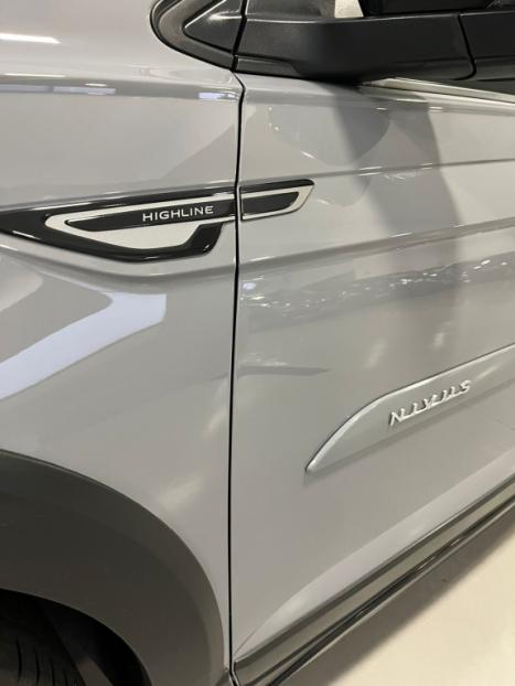 VOLKSWAGEN Nivus 1.0 4P FLEX 200 TSI HIGHLINE TURBO AUTOM�TICO, Foto 11