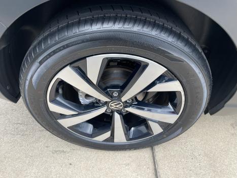 VOLKSWAGEN Nivus 1.0 4P FLEX 200 TSI HIGHLINE TURBO AUTOM�TICO, Foto 9