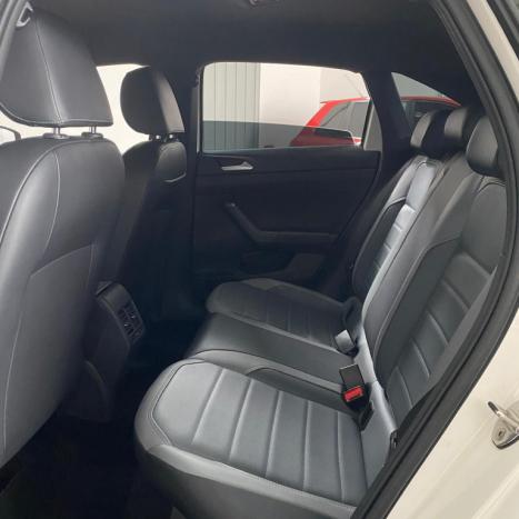 VOLKSWAGEN Nivus 1.0 4P FLEX 200 TSI HIGHLINE TURBO AUTOM�TICO, Foto 9