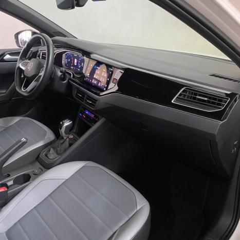 VOLKSWAGEN Nivus 1.0 4P FLEX 200 TSI HIGHLINE TURBO AUTOM�TICO, Foto 12
