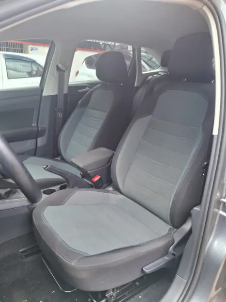 VOLKSWAGEN Nivus 1.0 4P FLEX 200 TSI COMFORTLINE TURBO AUTOM�TICO, Foto 16