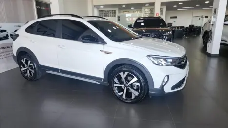 VOLKSWAGEN Nivus 1.0 4P FLEX 200 TSI HIGHLINE TURBO AUTOM�TICO, Foto 2