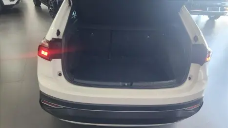 VOLKSWAGEN Nivus 1.0 4P FLEX 200 TSI HIGHLINE TURBO AUTOM�TICO, Foto 7