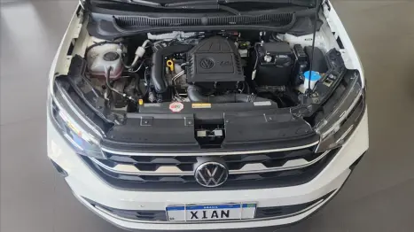 VOLKSWAGEN Nivus 1.0 4P FLEX 200 TSI HIGHLINE TURBO AUTOM�TICO, Foto 15