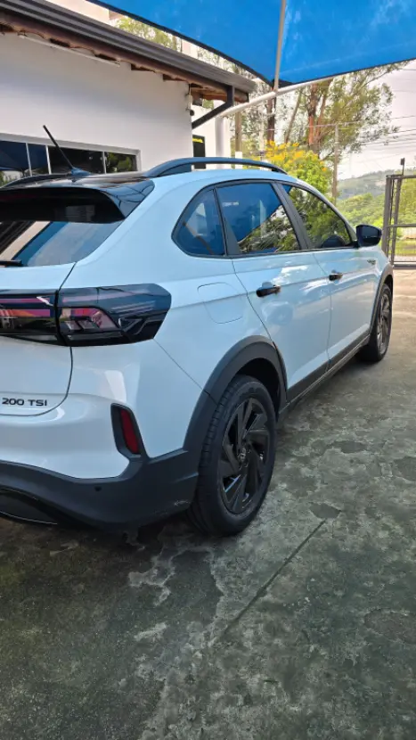 VOLKSWAGEN Nivus 1.0 4P FLEX 200 TSI HIGHLINE TURBO AUTOM�TICO, Foto 8