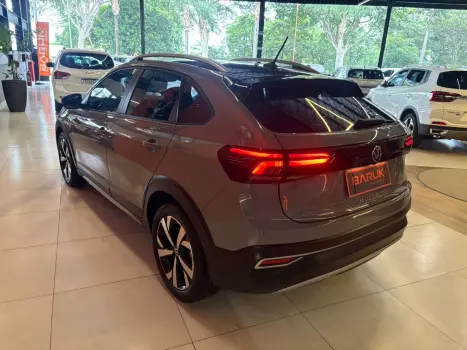 VOLKSWAGEN Nivus 1.0 4P FLEX 200 TSI HIGHLINE TURBO AUTOM�TICO, Foto 9