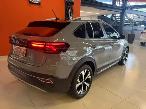 VOLKSWAGEN Nivus 1.0 4P FLEX 200 TSI HIGHLINE TURBO AUTOM�TICO, Foto 15