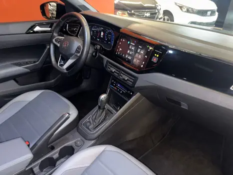 VOLKSWAGEN Nivus 1.0 4P FLEX 200 TSI HIGHLINE TURBO AUTOM�TICO, Foto 17