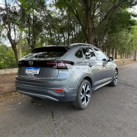 VOLKSWAGEN Nivus 1.0 4P FLEX 200 TSI HIGHLINE TURBO AUTOM�TICO, Foto 4