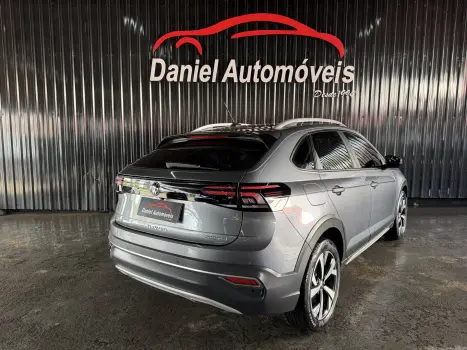 VOLKSWAGEN Nivus 1.0 4P FLEX 200 TSI HIGHLINE TURBO AUTOM�TICO, Foto 8