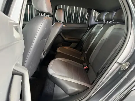 VOLKSWAGEN Nivus 1.0 4P FLEX 200 TSI HIGHLINE TURBO AUTOM�TICO, Foto 11