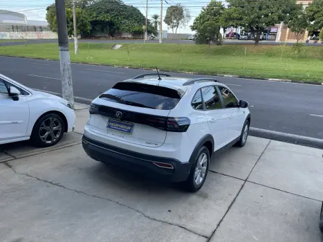 VOLKSWAGEN Nivus 1.0 4P FLEX 200 TSI COMFORTLINE TURBO AUTOM�TICO, Foto 3