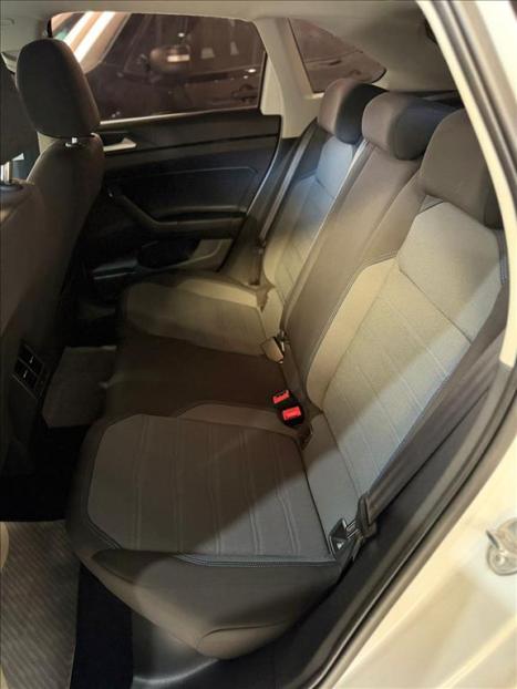 VOLKSWAGEN Nivus 1.0 4P FLEX 200 TSI COMFORTLINE TURBO AUTOM�TICO, Foto 7