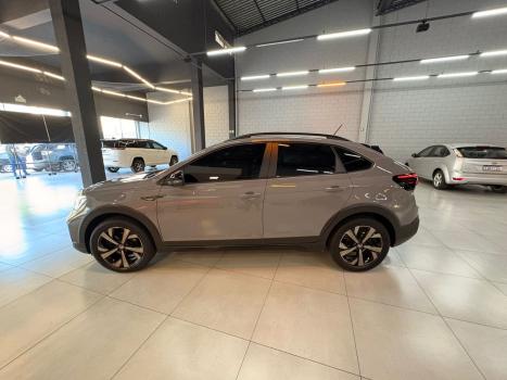 VOLKSWAGEN Nivus 1.0 4P FLEX 200 TSI HIGHLINE TURBO AUTOM�TICO, Foto 9
