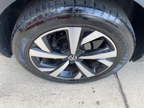 VOLKSWAGEN Nivus 1.0 4P FLEX 200 TSI HIGHLINE TURBO AUTOM�TICO, Foto 8