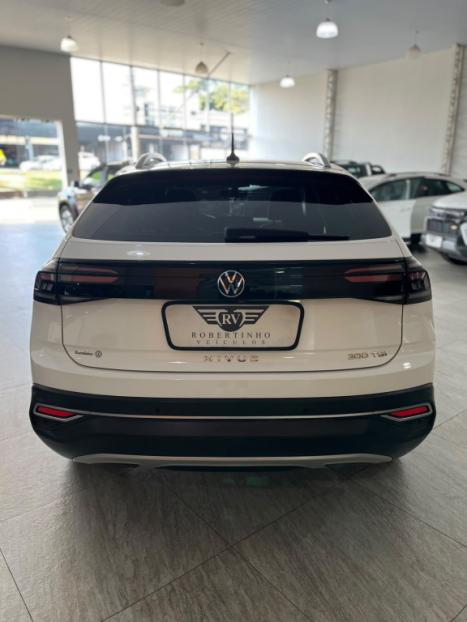 VOLKSWAGEN Nivus 1.0 4P FLEX 200 TSI HIGHLINE TURBO AUTOM�TICO, Foto 2