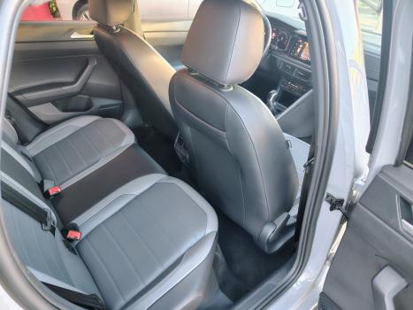 VOLKSWAGEN Nivus 1.0 4P FLEX 200 TSI HIGHLINE TURBO AUTOM�TICO, Foto 12