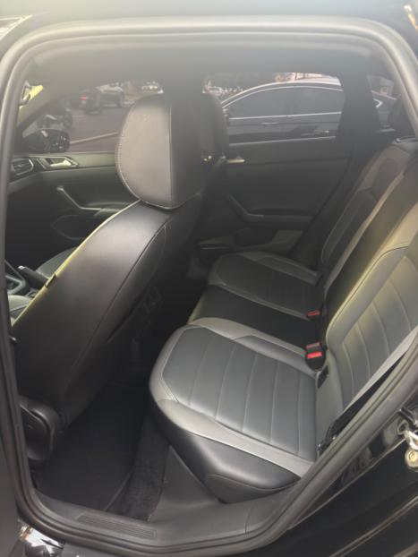 VOLKSWAGEN Nivus 1.0 4P FLEX 200 TSI HIGHLINE TURBO AUTOM�TICO, Foto 9