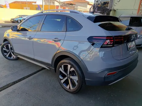 VOLKSWAGEN Nivus 1.0 4P FLEX 200 TSI HIGHLINE TURBO AUTOM�TICO, Foto 5