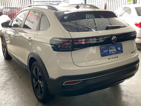 VOLKSWAGEN Nivus 1.0 4P FLEX 200 TSI LAUNCHING EDITION TURBO AUTOM�TICO, Foto 4