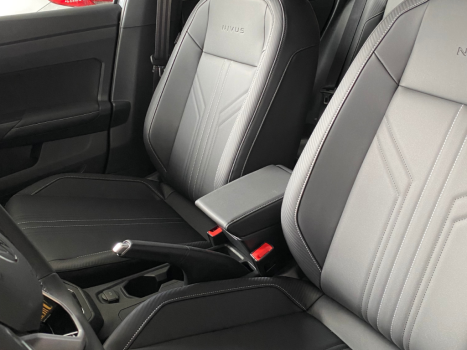 VOLKSWAGEN Nivus 1.0 4P FLEX 200 TSI HIGHLINE TURBO AUTOM�TICO, Foto 7