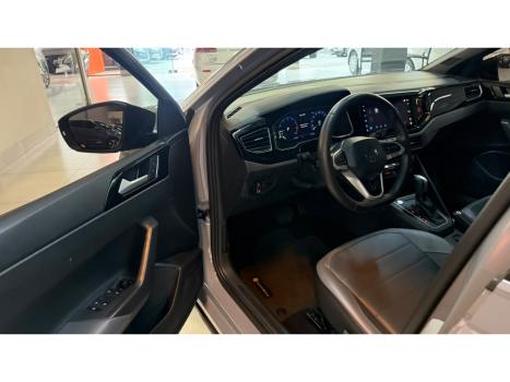 VOLKSWAGEN Nivus 1.0 4P FLEX 200 TSI HIGHLINE TURBO AUTOMÁTICO, Foto 8
