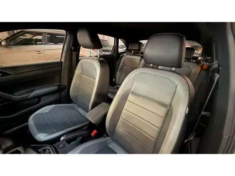 VOLKSWAGEN Nivus 1.0 4P FLEX 200 TSI HIGHLINE TURBO AUTOMÁTICO, Foto 9