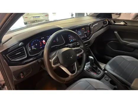 VOLKSWAGEN Nivus 1.0 4P FLEX 200 TSI HIGHLINE TURBO AUTOMÁTICO, Foto 10