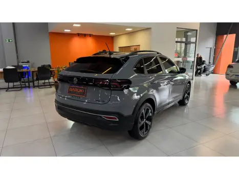 VOLKSWAGEN Nivus 1.0 4P FLEX 200 TSI HIGHLINE TURBO AUTOMÁTICO, Foto 14