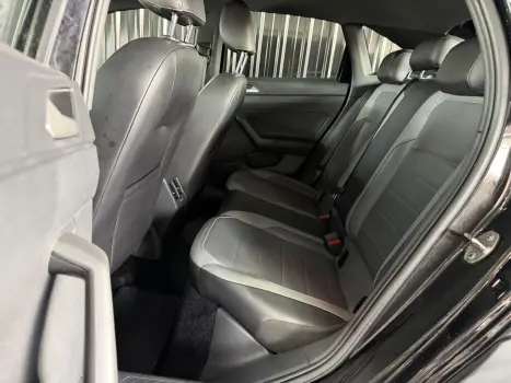 VOLKSWAGEN Nivus 1.0 4P FLEX 200 TSI HIGHLINE TURBO AUTOMÁTICO, Foto 12