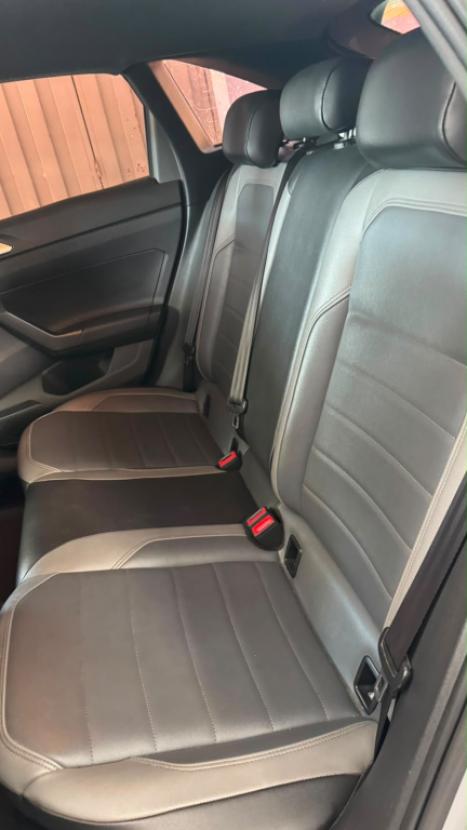 VOLKSWAGEN Nivus 1.0 4P FLEX 200 TSI HIGHLINE TURBO AUTOMÁTICO, Foto 9
