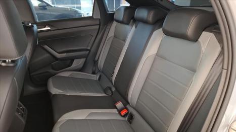 VOLKSWAGEN Nivus 1.0 4P FLEX 200 TSI HIGHLINE TURBO AUTOMÁTICO, Foto 10