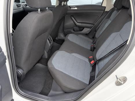 VOLKSWAGEN Nivus 1.0 4P FLEX 200 TSI COMFORTLINE TURBO AUTOMÁTICO, Foto 8