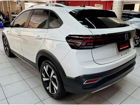 VOLKSWAGEN Nivus 1.0 4P FLEX 200 TSI HIGHLINE TURBO AUTOMÁTICO, Foto 8