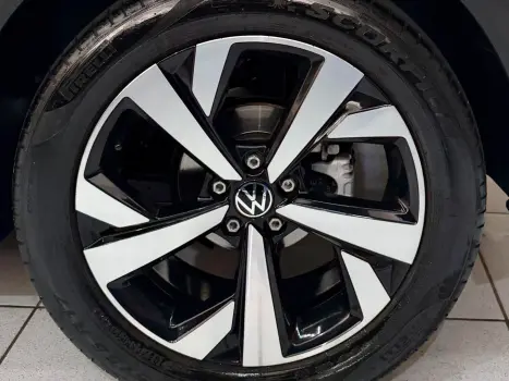 VOLKSWAGEN Nivus 1.0 4P FLEX 200 TSI HIGHLINE TURBO AUTOMÁTICO, Foto 15