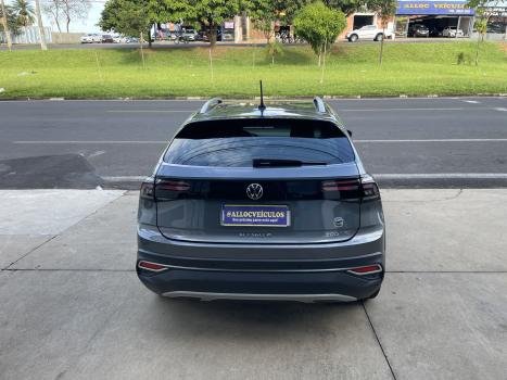 VOLKSWAGEN Nivus 1.0 4P FLEX 200 TSI HIGHLINE TURBO AUTOMÁTICO, Foto 6