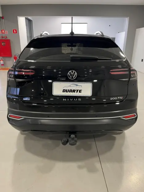 VOLKSWAGEN Nivus 1.0 4P FLEX 200 TSI HIGHLINE TURBO AUTOMÁTICO, Foto 5