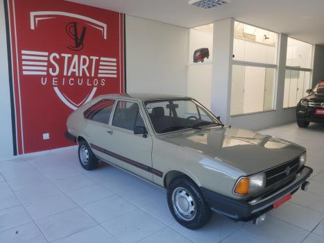 VOLKSWAGEN Passat 1.6 LS, Foto 5