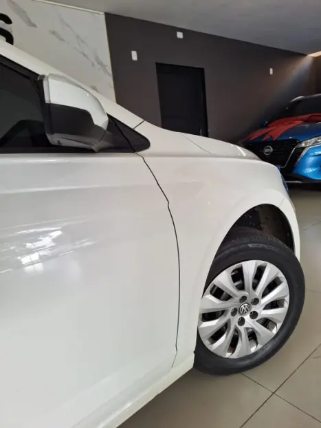 VOLKSWAGEN Polo Hatch 1.0 12V 4P MPI FLEX, Foto 16