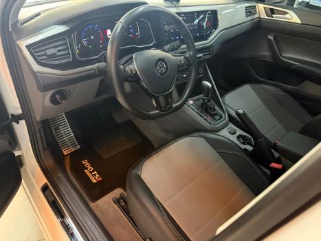 VOLKSWAGEN Polo Hatch 1.0 12V 4P 200 TSI HIGHLINE AUTOMÁTICO, Foto 16 VOLKSWAGEN Polo Hatch 1.0 12V 4P 200 TSI HIGHLINE AUTOMÁTICO, Foto 16