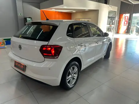 VOLKSWAGEN Polo Hatch 1.0 16V 4P, Foto 7 VOLKSWAGEN Polo Hatch 1.0 16V 4P, Foto 7